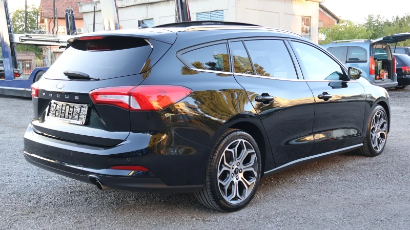 Ford Focus 2.0TDCI 150 К.С. Titanium АВТОМАТ KeylessGo Пано, снимка 4 - Автомобили и джипове - 51772190