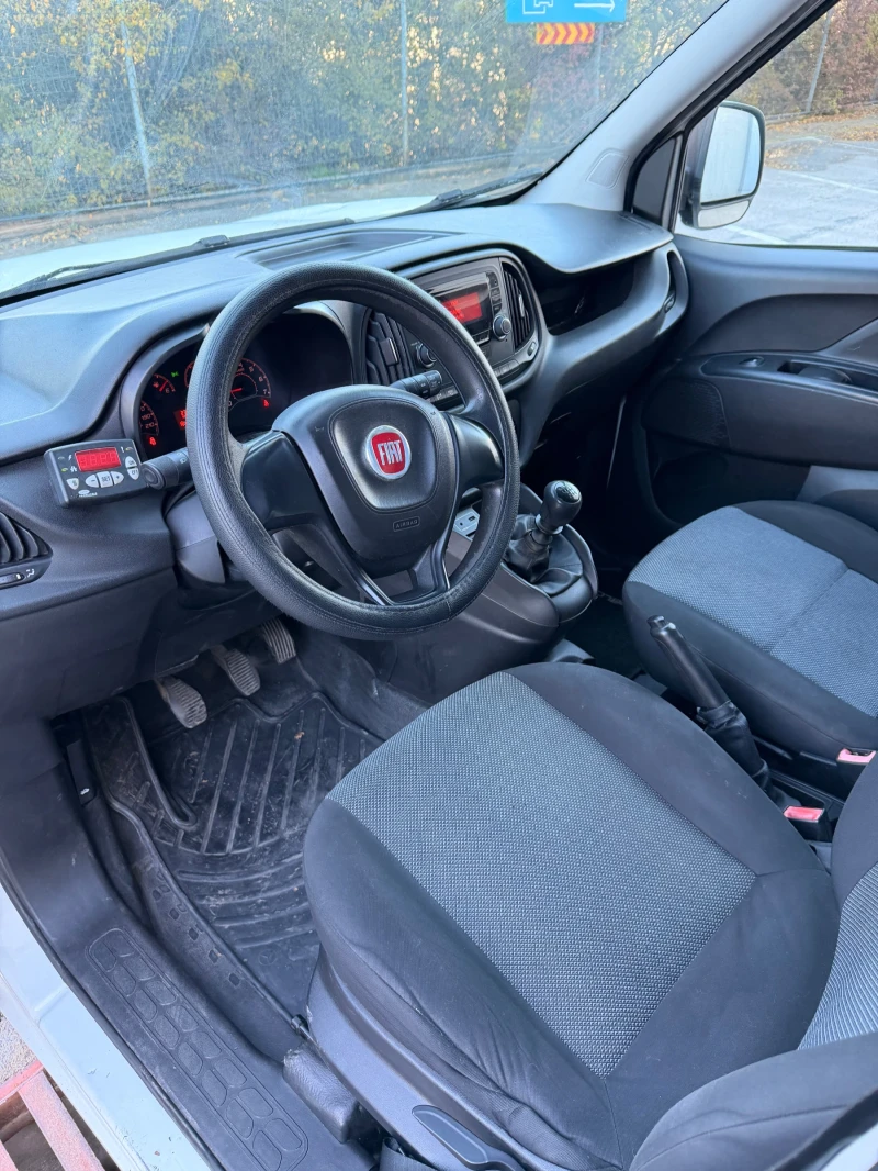 Fiat Doblo 1.6d Хладилен агрегат Carrier Xarios V200, снимка 7 - Автомобили и джипове - 52298256