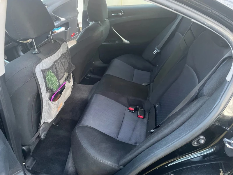 Lexus IS 220d 220D, снимка 7 - Автомобили и джипове - 52990241