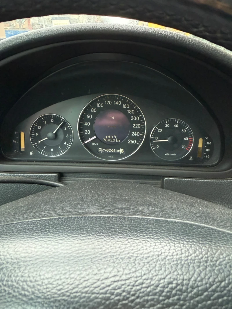Mercedes-Benz CLK 320 LPG, снимка 16 - Автомобили и джипове - 53010313