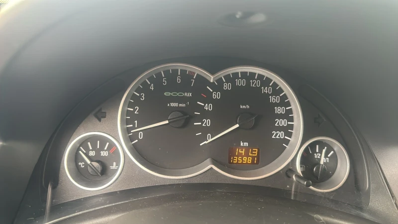 Opel Combo 1..6i ГАЗ, снимка 7 - Автомобили и джипове - 53286988