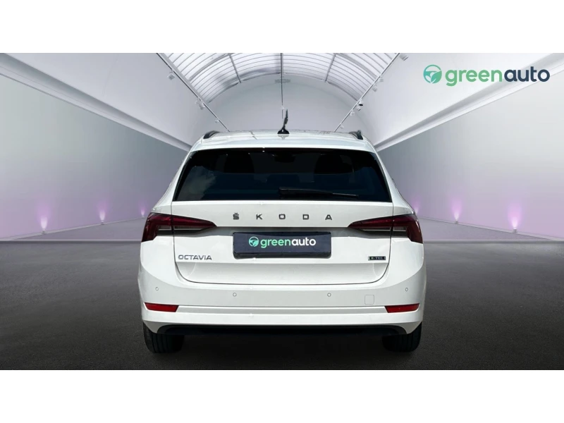 Skoda Octavia 1. 5 e-TSi DSG, Месечна вноска от 221  , снимка 4 - Автомобили и джипове - 53328699