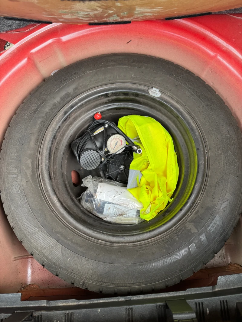 VW Polo, снимка 14 - Автомобили и джипове - 53483647