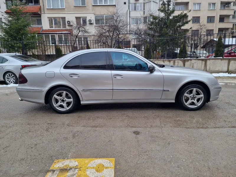 Mercedes-Benz E 280 Avangard, снимка 4 - Автомобили и джипове - 53584395