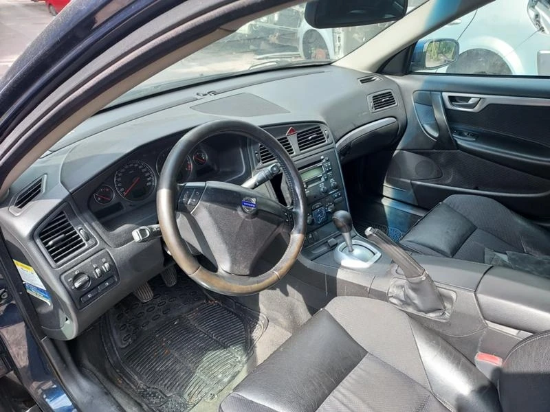 Volvo S60 2.4 163к., снимка 5 - Автомобили и джипове - 37316996