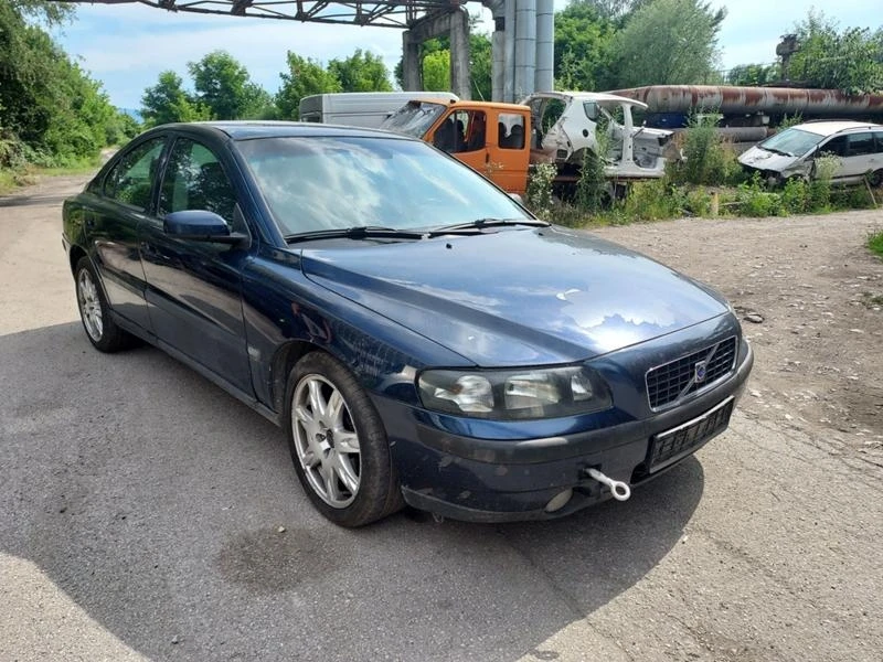 Volvo S60 2.4 163к. - [1] 