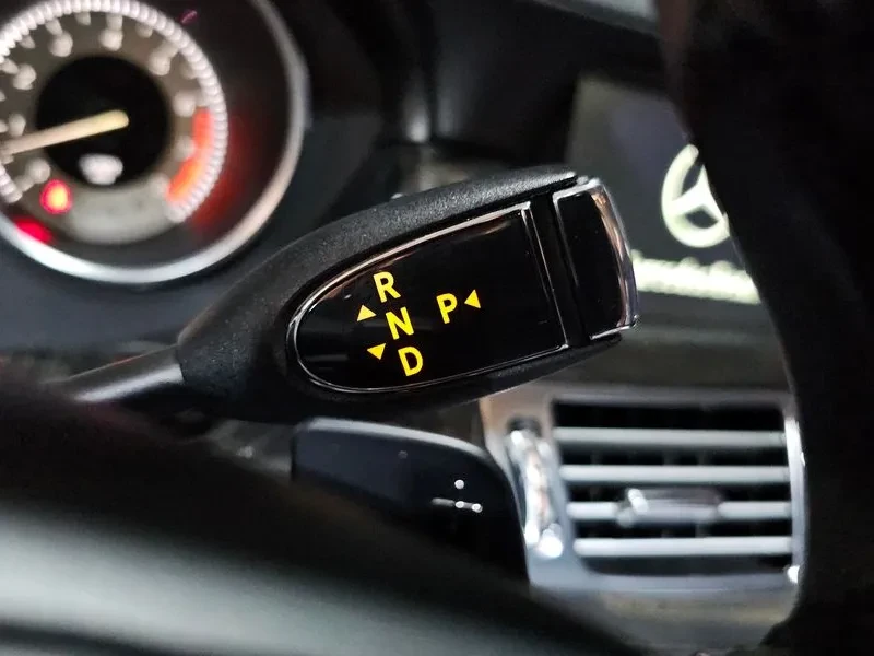 Mercedes-Benz CLS  - изображение 9