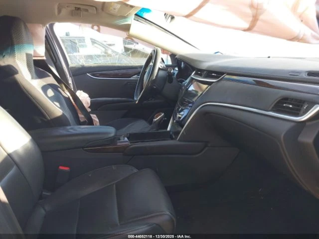 Cadillac XTS LUXURY 3.6L V6 304кс * Перфектна за ГАЗ - изображение 10