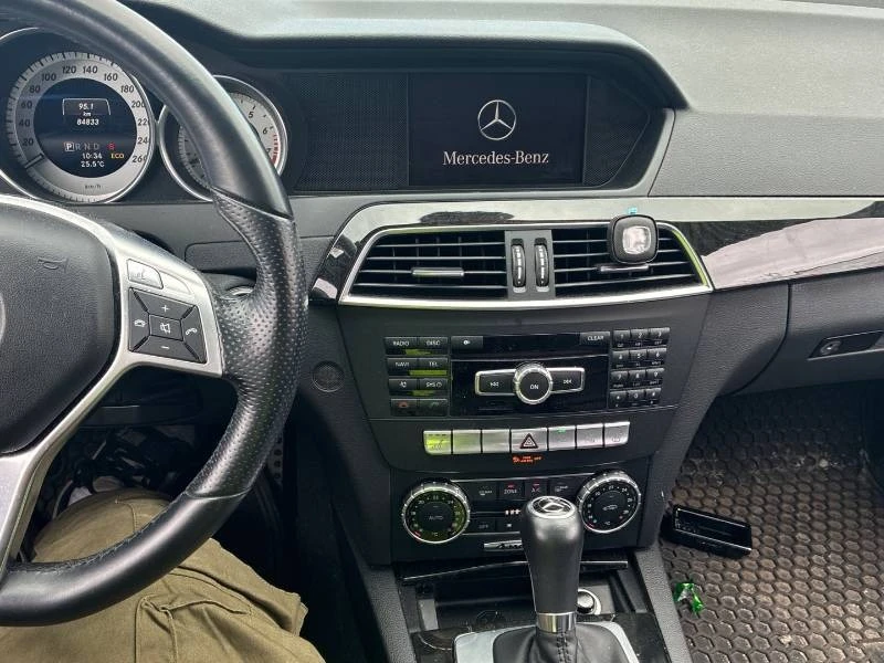 Mercedes-Benz C 300 * 4MATIC * ПОДГРЕВ * КАМЕРА * NAVI, снимка 10 - Автомобили и джипове - 54894215