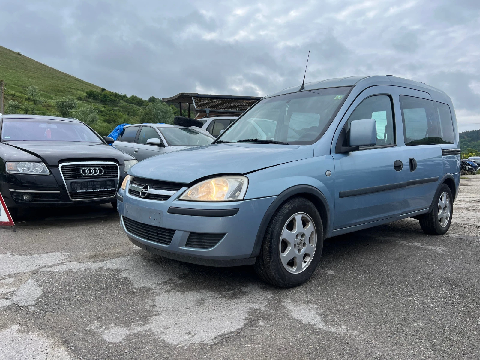 Opel Combo 1.7 cdti - [1] 