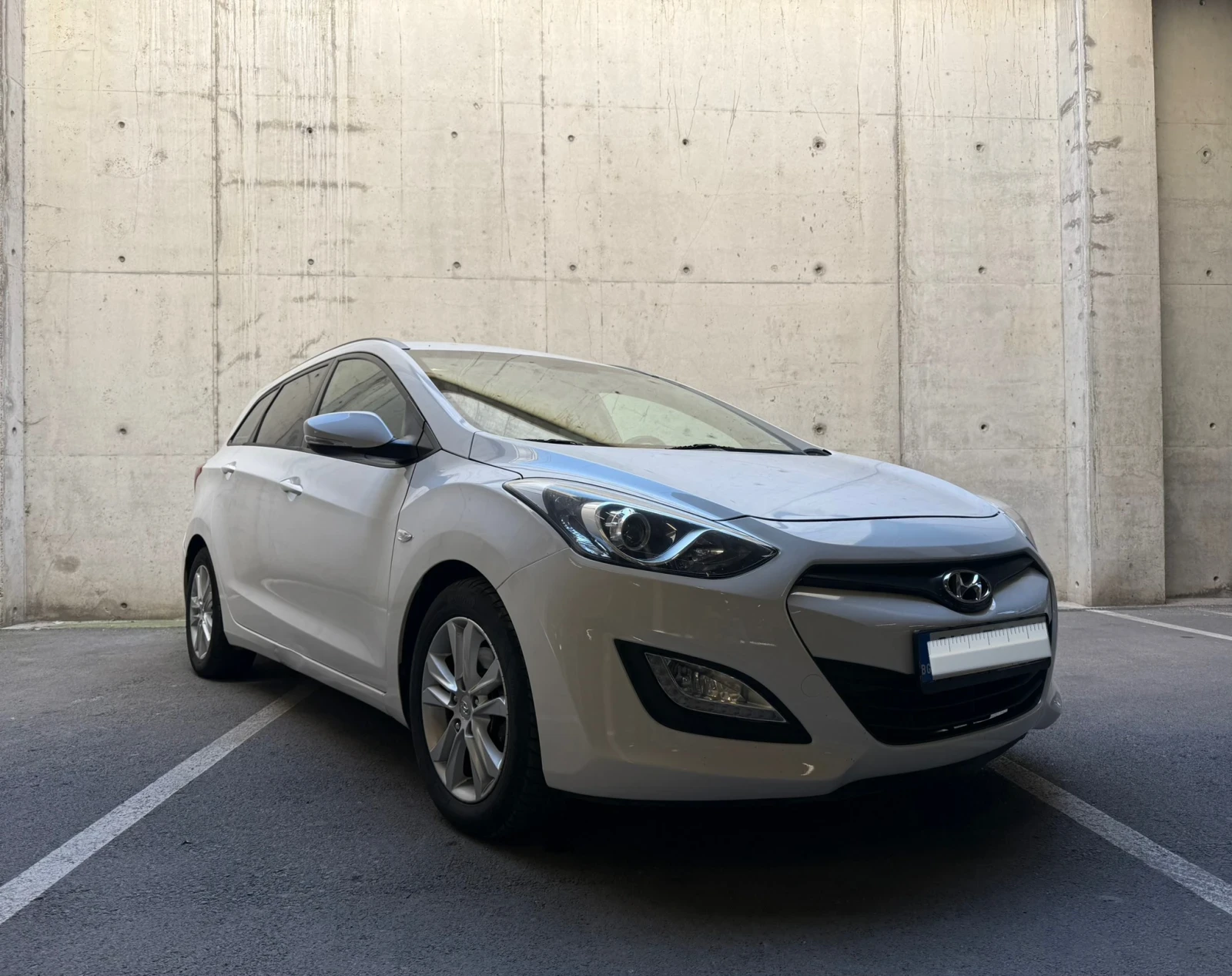 Hyundai I30 1.6 CRDI 110 к.с, парктроник, 6 скорости - изображение 6