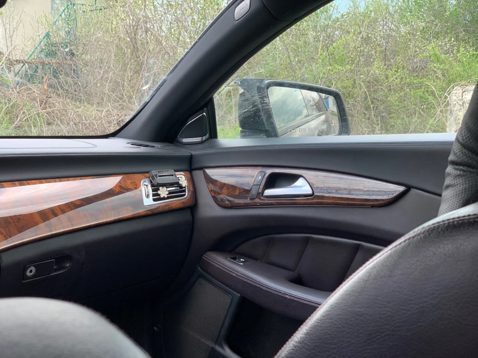Mercedes-Benz CLS 350  - изображение 2