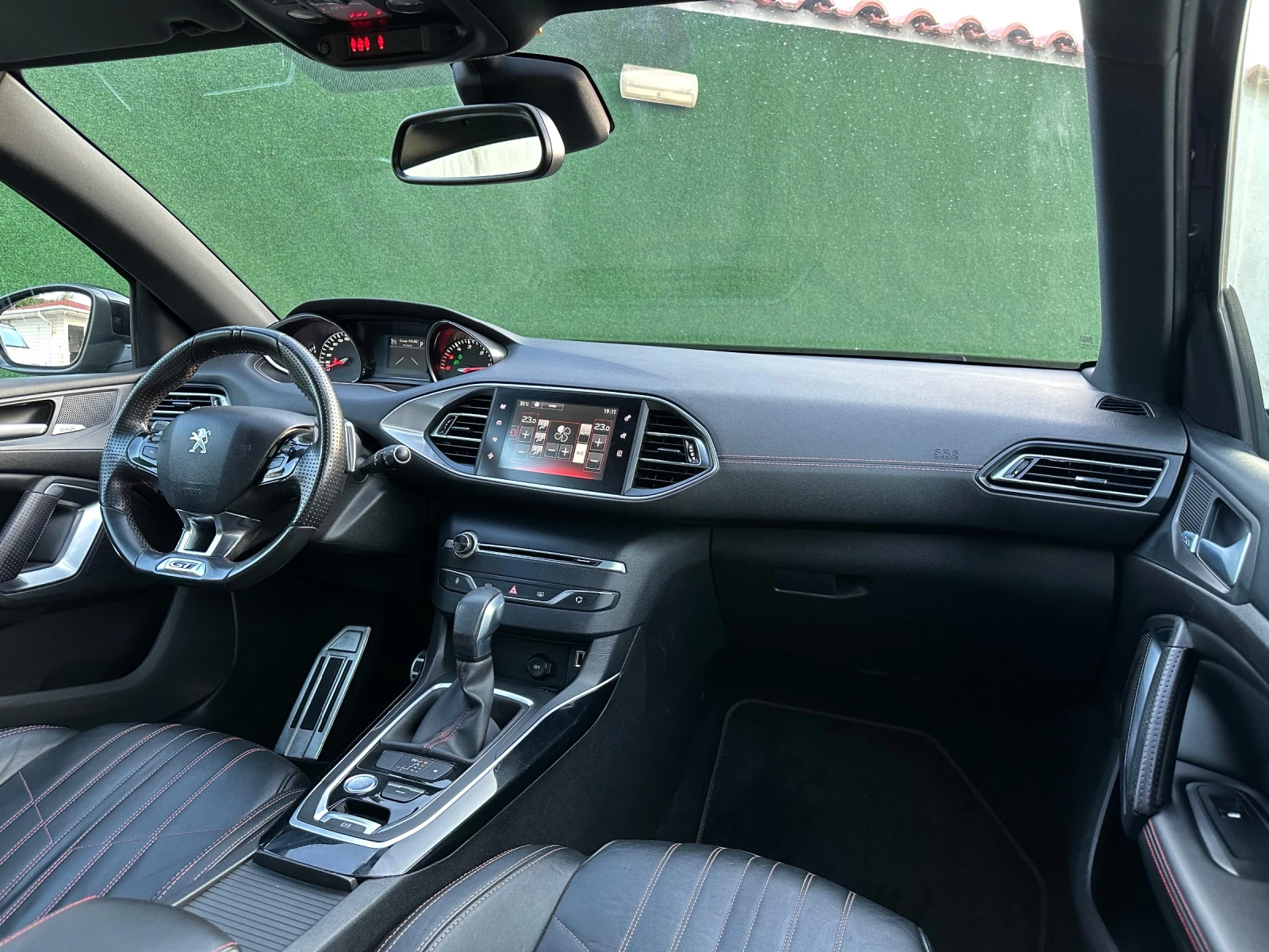 Peugeot 308 2.0blueHDI GT Масаж DenonAudio KeyLessGO ЛИЗИНГ - изображение 9