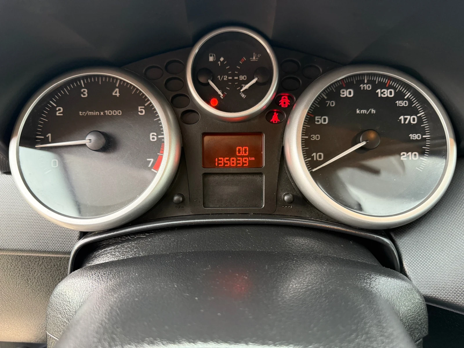 Peugeot 207 1, 4 i* 136 000 ��* �������� | Mobile.bg � ����������� 15