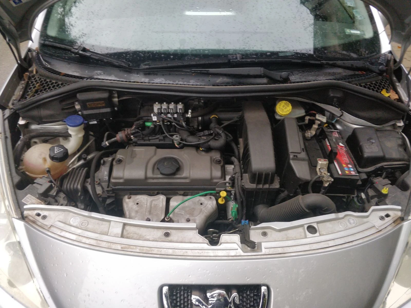 Peugeot 207 1.4 - изображение 5