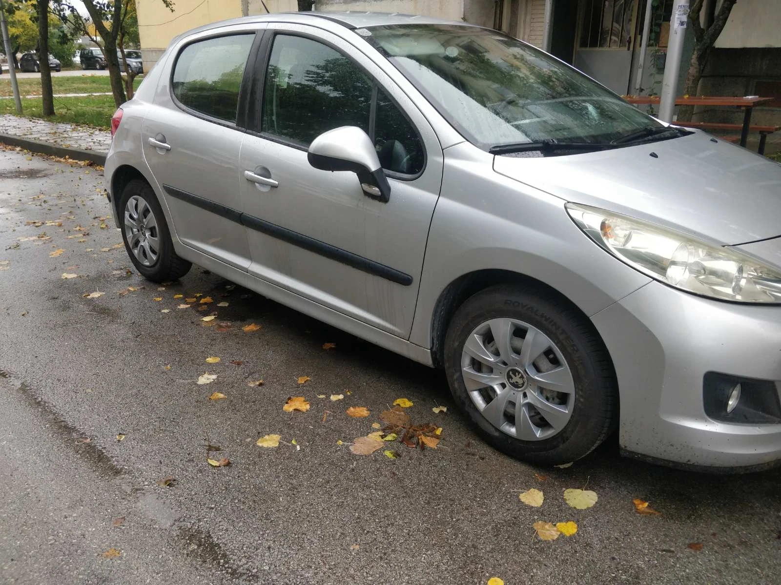 Peugeot 207 1.4 - изображение 3