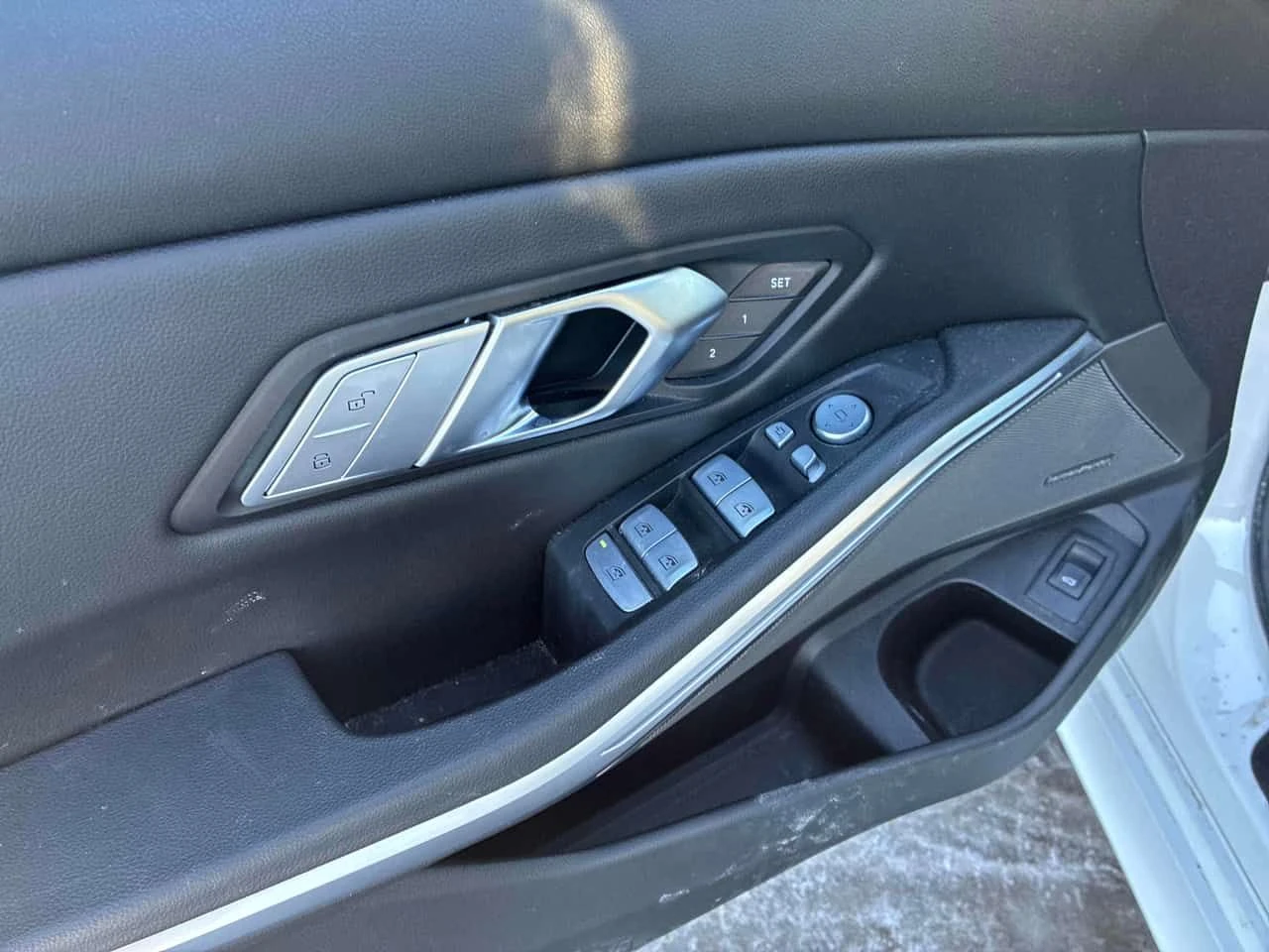 BMW 330 * xDdrive* 360������* HARMAN/KARDON* �������*  | Mobile.bg � ����������� 11