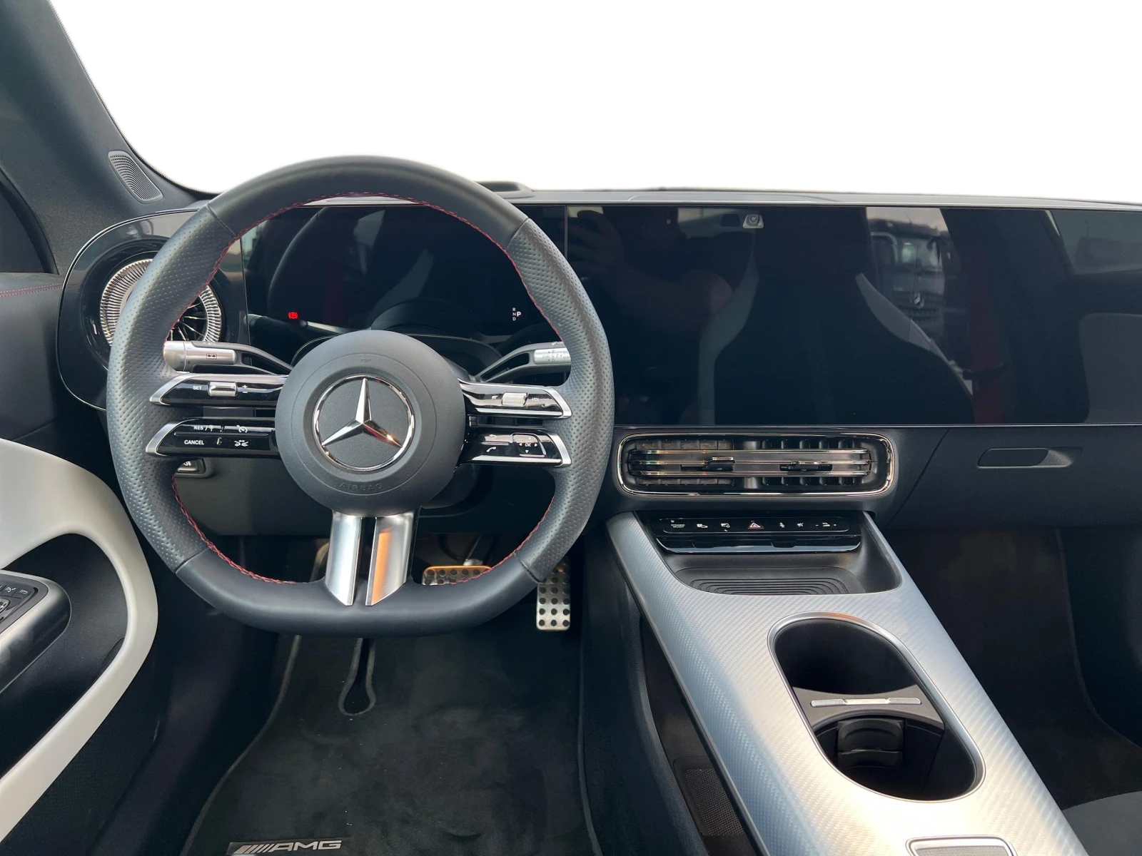 Mercedes-Benz CLA 220 4MATIC, снимка 7 - Автомобили и джипове - 53705014