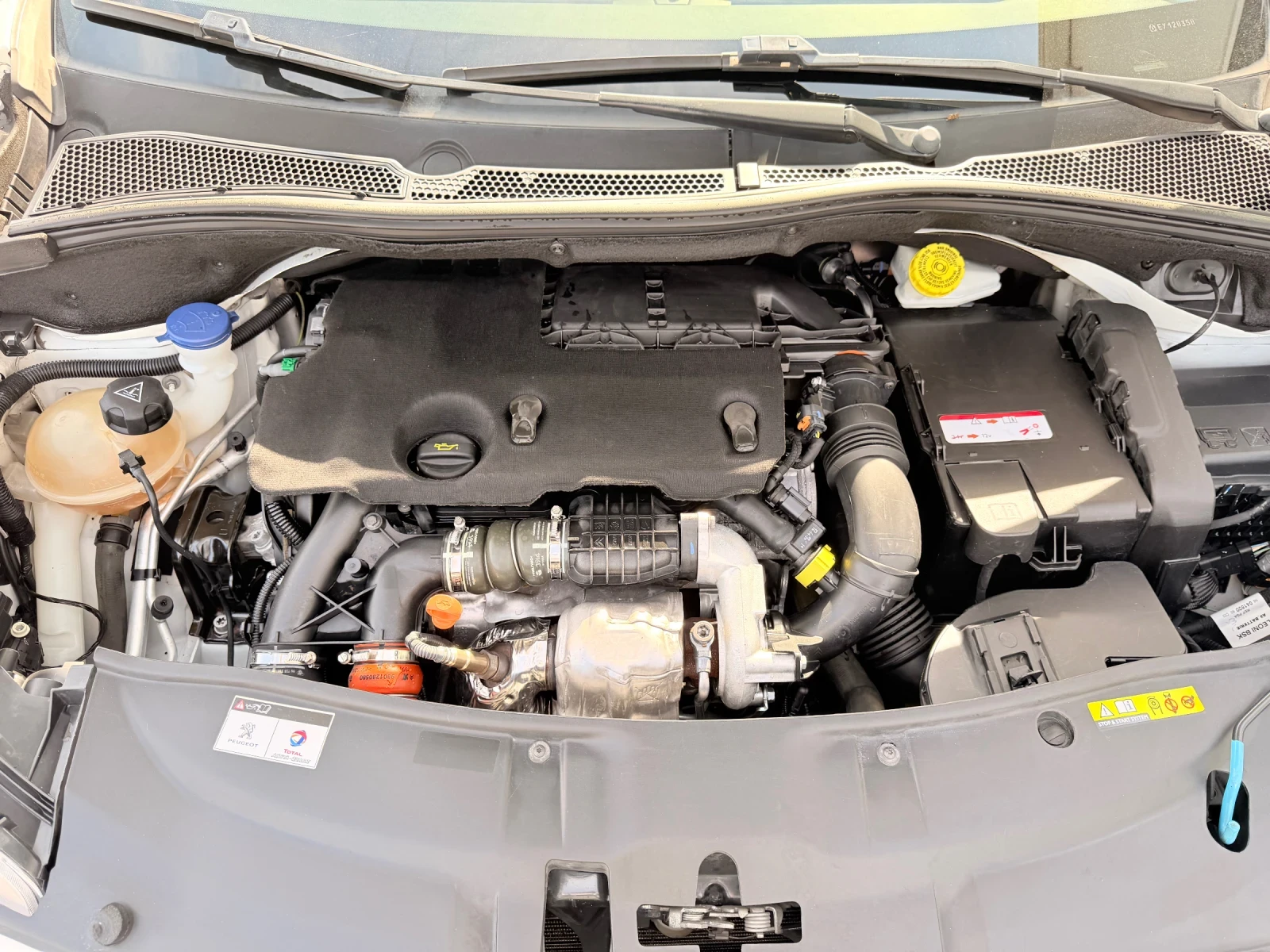 Peugeot 2008 1.6E-hdi 92k.c* Navi* UNIKAT*  | Mobile.bg � ����������� 17