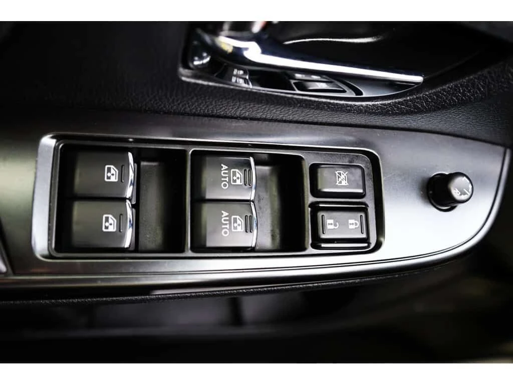 Subaru WRX * SPORT TECH AWD R STARTER/EYESIGH PKG/NAV/ADAPT C, снимка 11 - Автомобили и джипове - 53736626