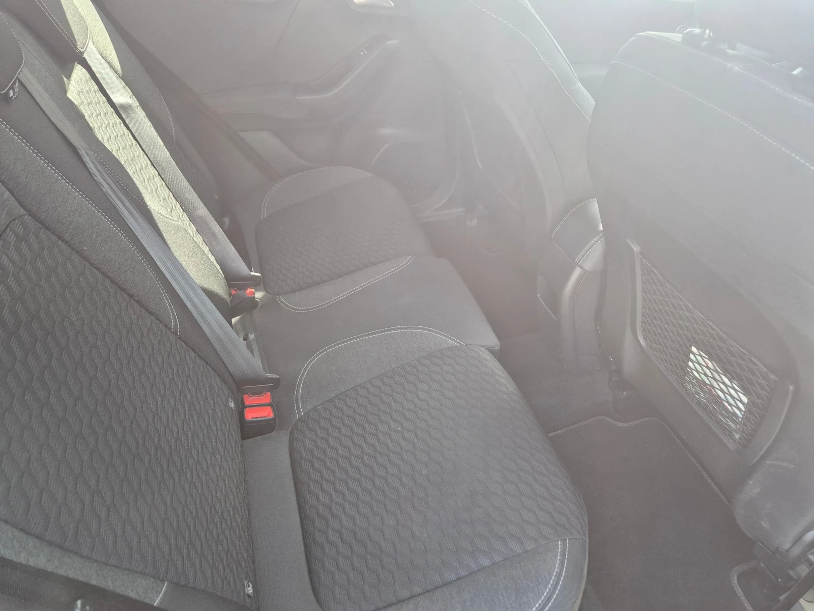 Ford Puma 1.0 хибрид , снимка 12 - Автомобили и джипове - 53821353