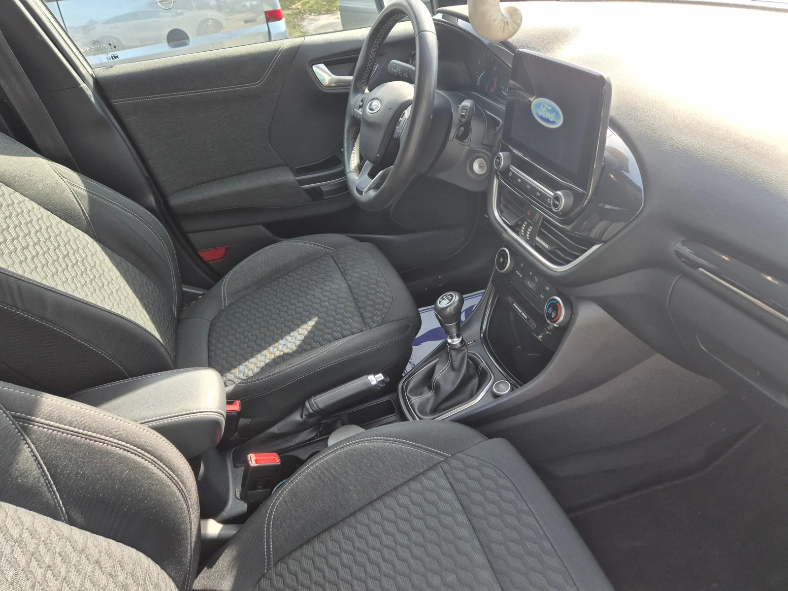 Ford Puma 1.0 хибрид , снимка 9 - Автомобили и джипове - 53821353