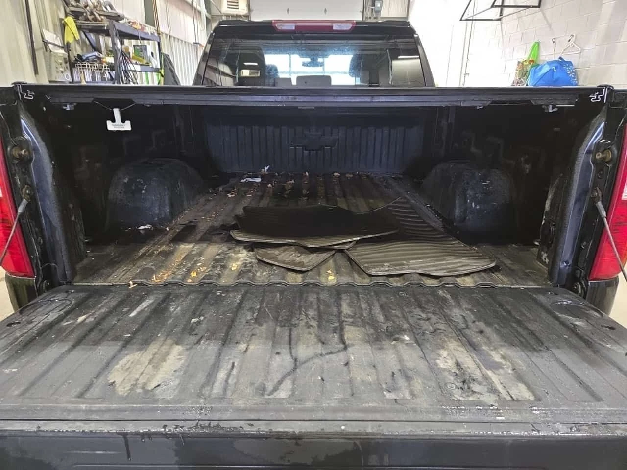 Chevrolet Silverado  LT 1500| CARFAX| 2 КЛЮЧА| , снимка 13 - Автомобили и джипове - 53826338