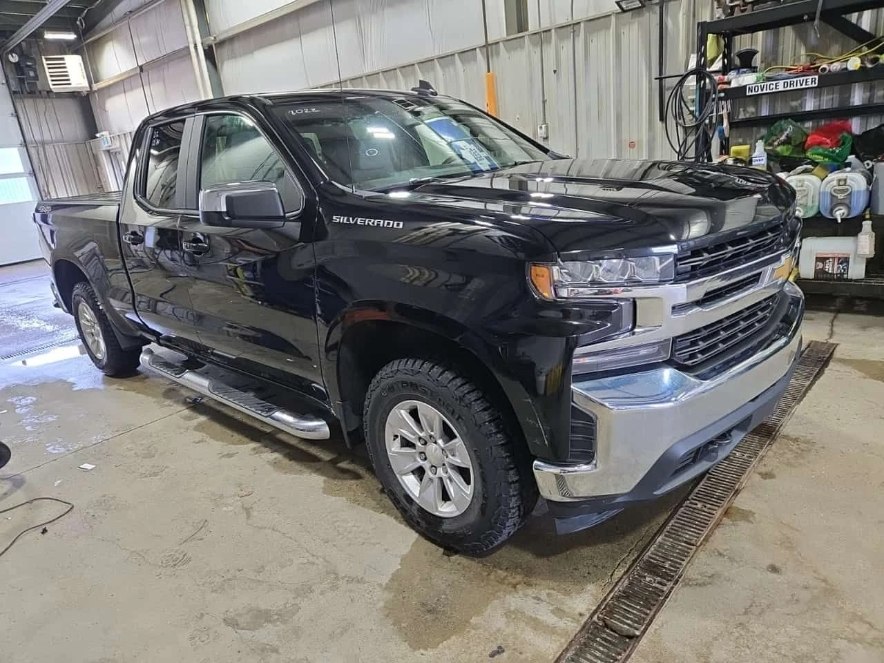 Chevrolet Silverado  LT 1500| CARFAX| 2 КЛЮЧА| , снимка 2 - Автомобили и джипове - 53826338