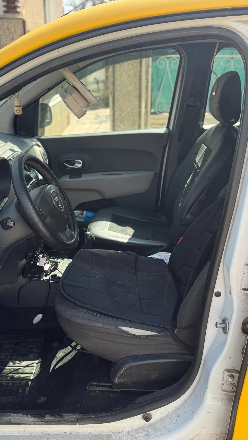 Dacia Lodgy, снимка 5 - Автомобили и джипове - 53865496