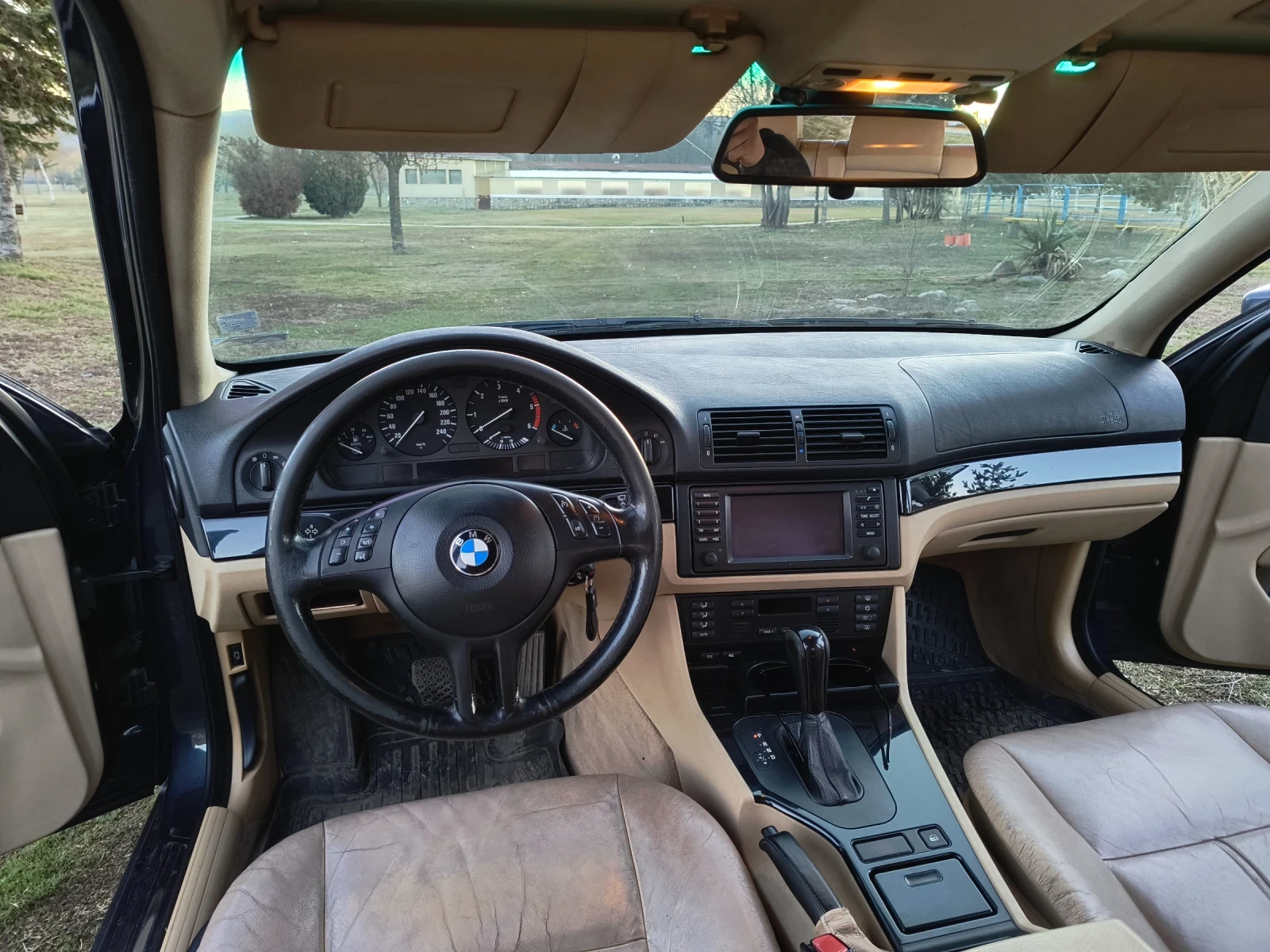 BMW 530, снимка 16 - Автомобили и джипове - 54036675