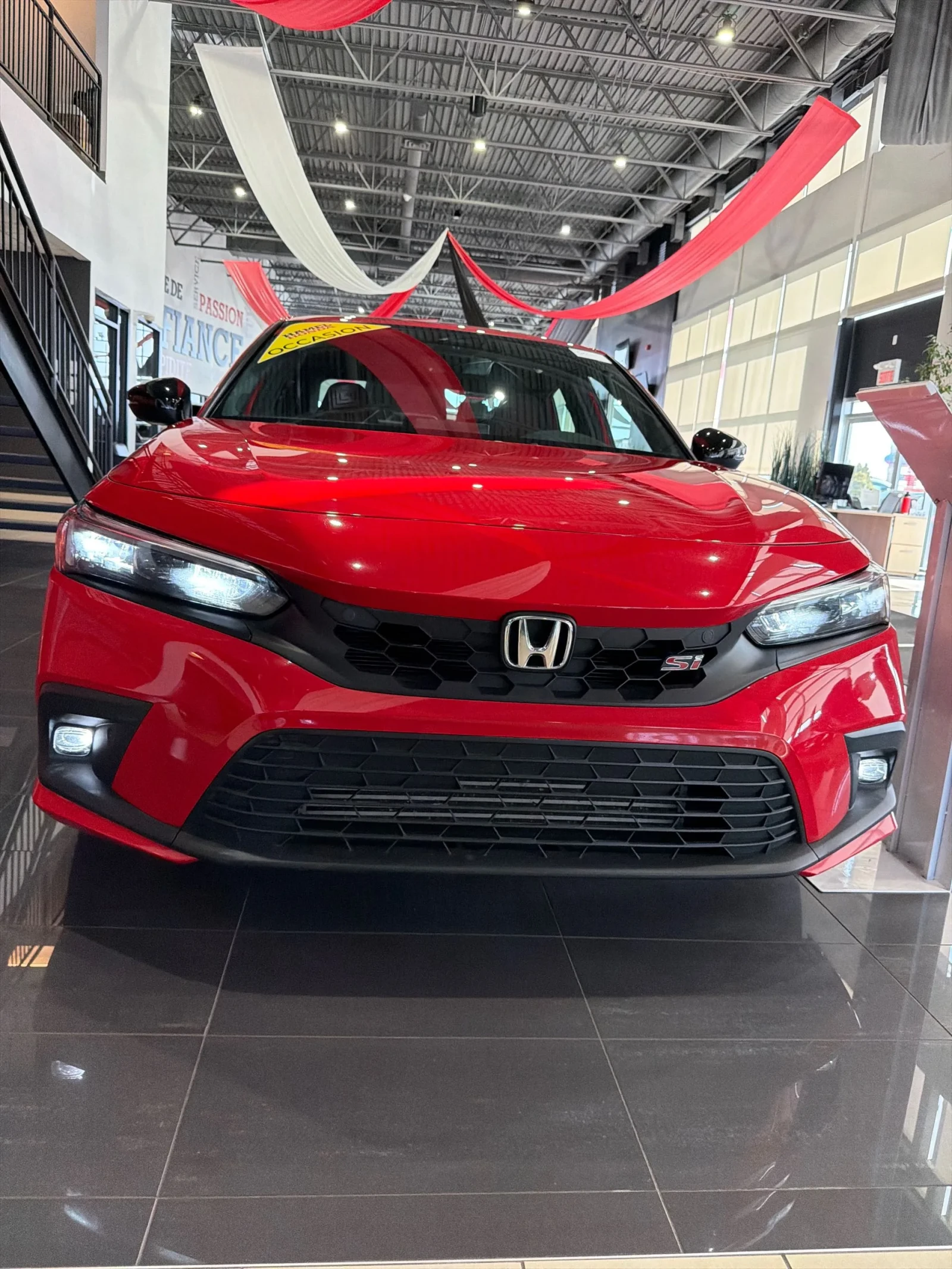 Honda Civic Si * CARFAX* РЪЧКА * ДВА КЛЮЧА , снимка 2 - Автомобили и джипове - 54077466