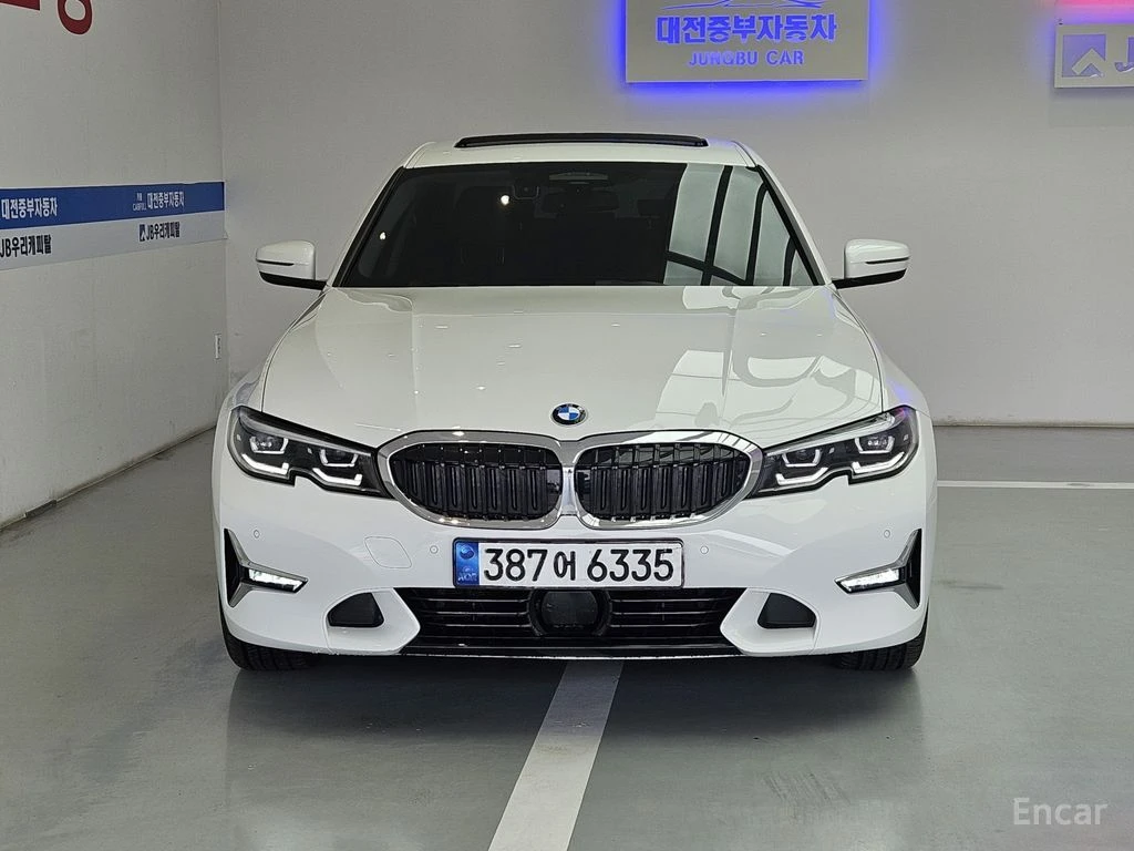 BMW 320 i Luxury* HEAD-UP* DISTRONIC* SUNROOF* �����*  | Mobile.bg � ����������� 5