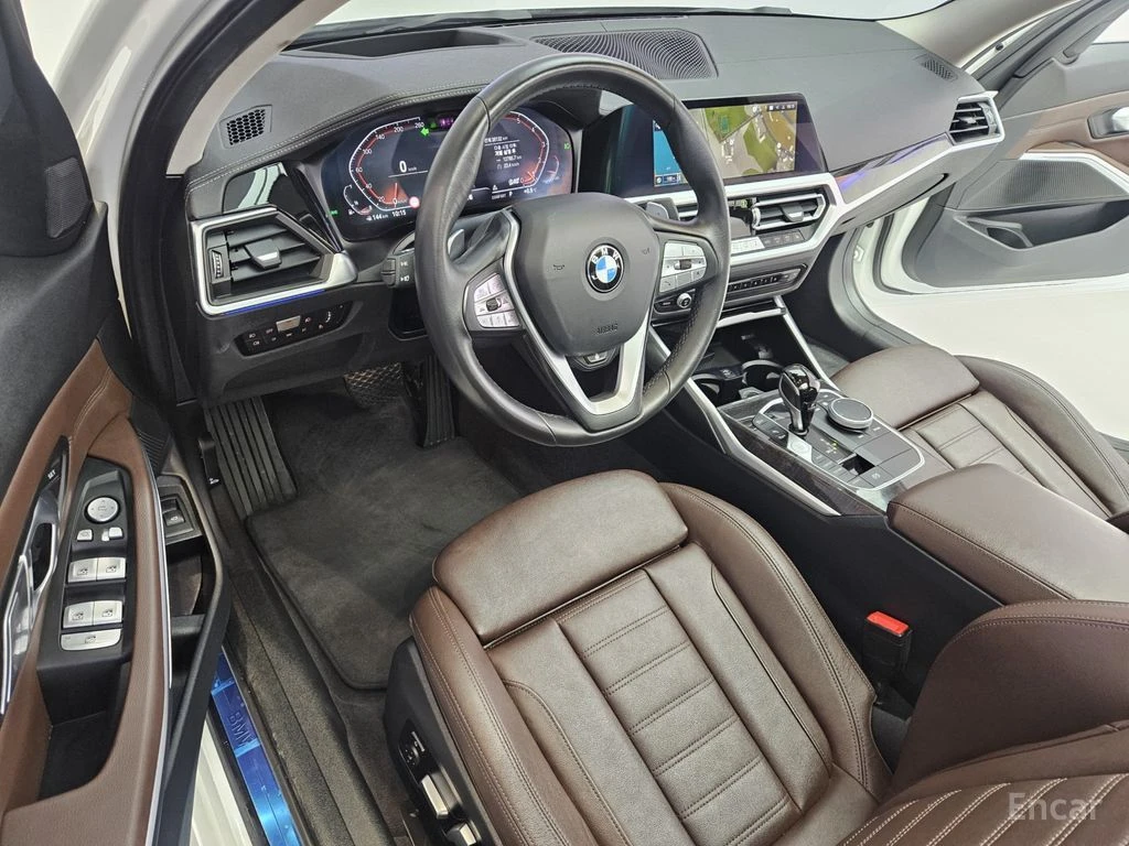 BMW 320 i Luxury* HEAD-UP* DISTRONIC* SUNROOF* �����*  | Mobile.bg � ����������� 9
