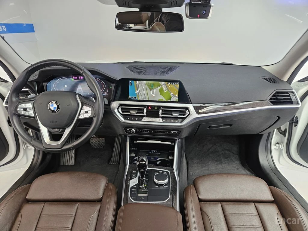 BMW 320 i Luxury* HEAD-UP* DISTRONIC* SUNROOF* �����*  | Mobile.bg � ����������� 11