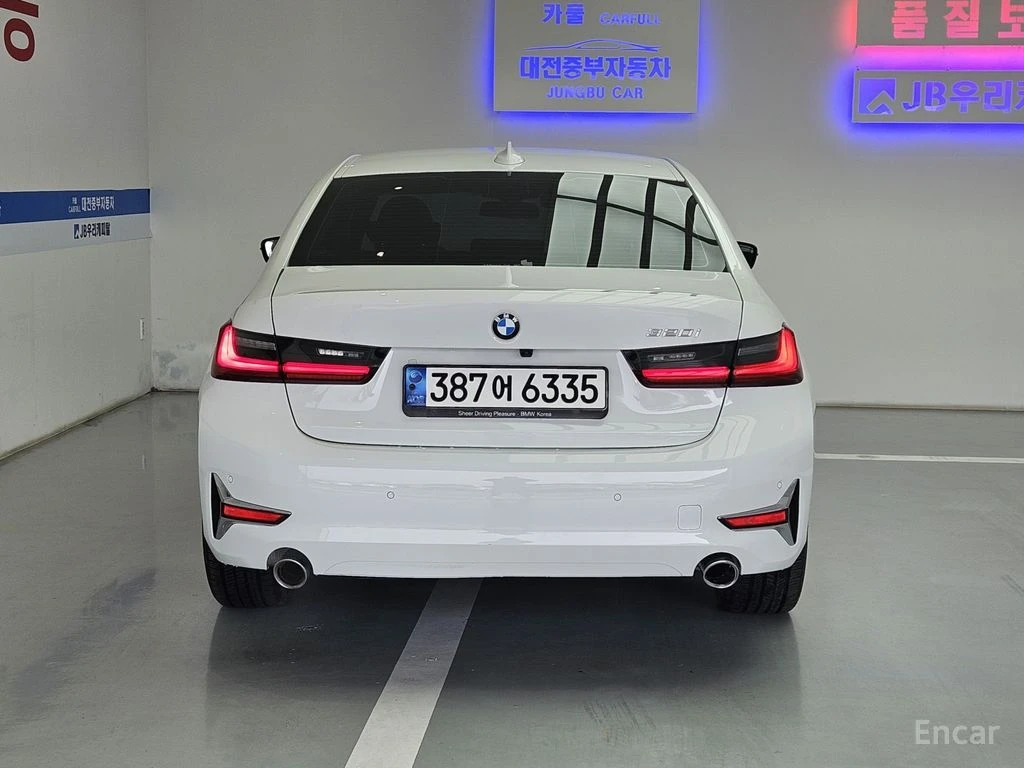 BMW 320 i Luxury* HEAD-UP* DISTRONIC* SUNROOF* �����*  | Mobile.bg � ����������� 6