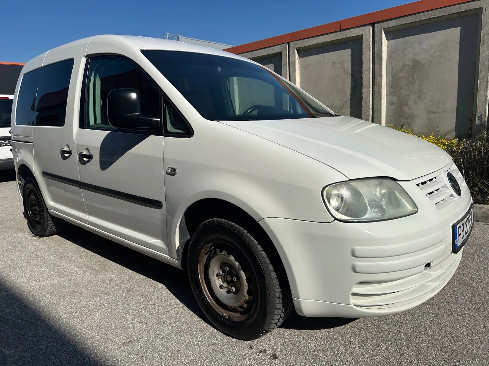 VW Caddy  2.0 SDI Климатик, Регисриран, Ослужен