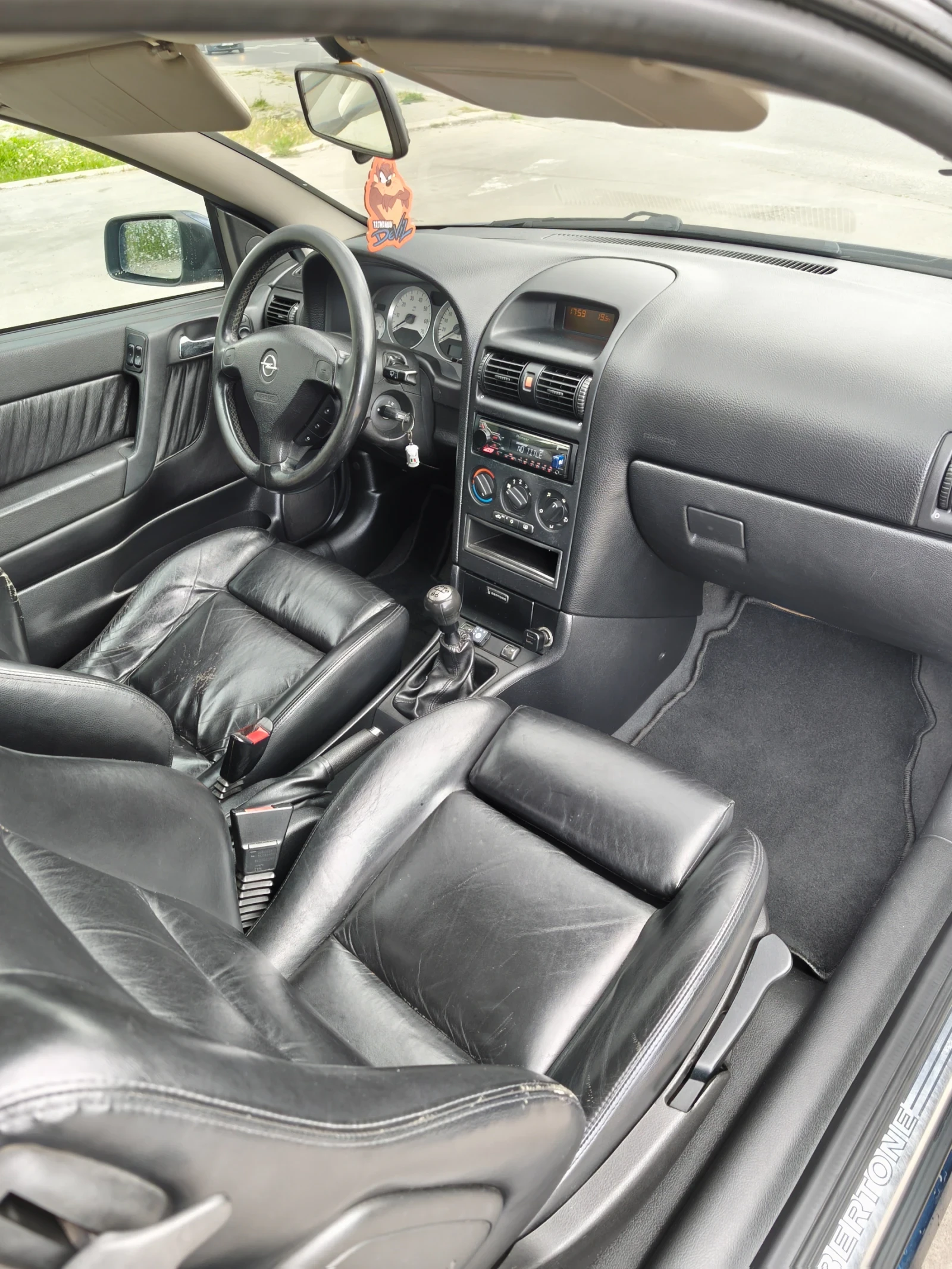 Opel Astra 1.8 16v, снимка 7 - Автомобили и джипове - 54488563