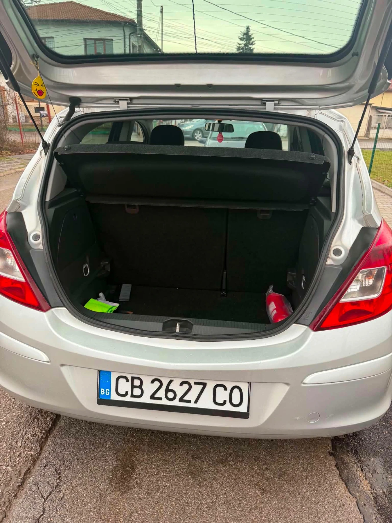 Opel Corsa 1, 2i-70к.с Регистрирана Автоматик, снимка 5 - Автомобили и джипове - 54680019