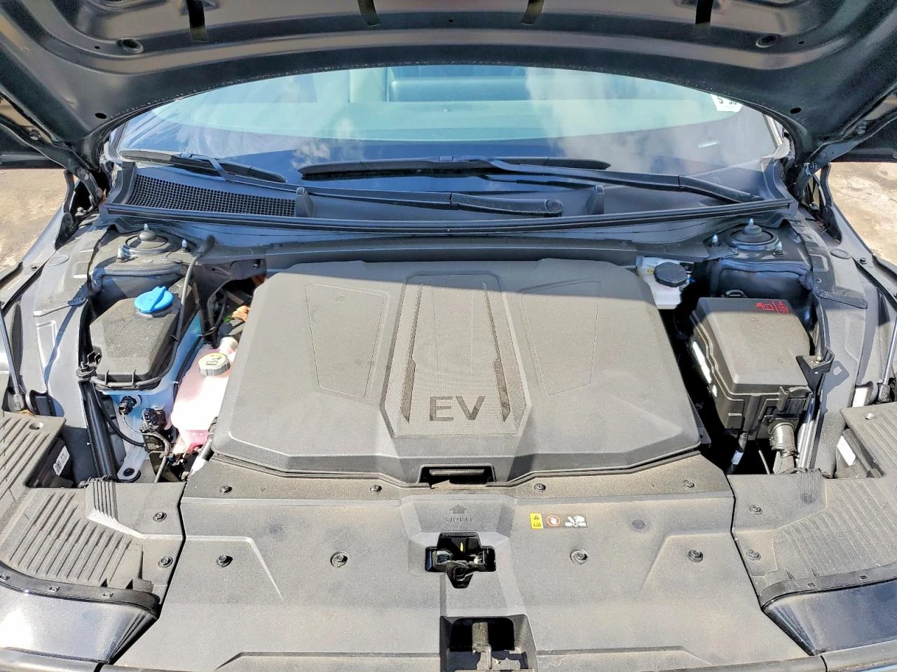 Hyundai Ioniq 5 SEL * AWD* Сменен ICCU, снимка 11 - Автомобили и джипове - 54910026