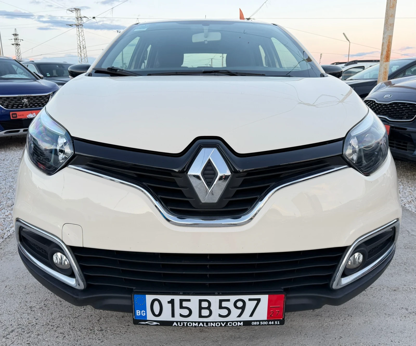 Renault Captur 2017, евро 6, топ , снимка 2 - Автомобили и джипове - 54936287