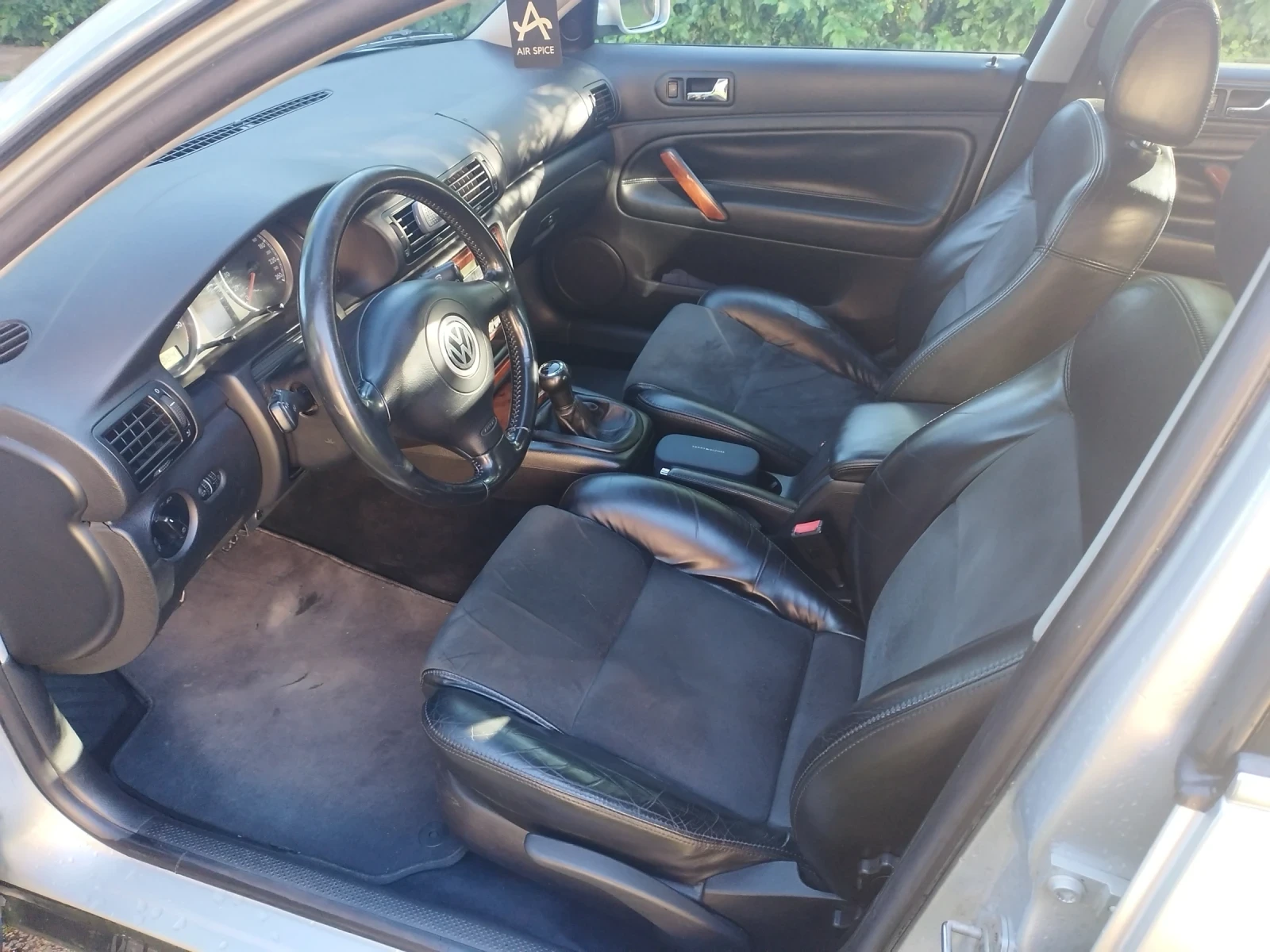 VW Passat, снимка 7 - Автомобили и джипове - 54937644