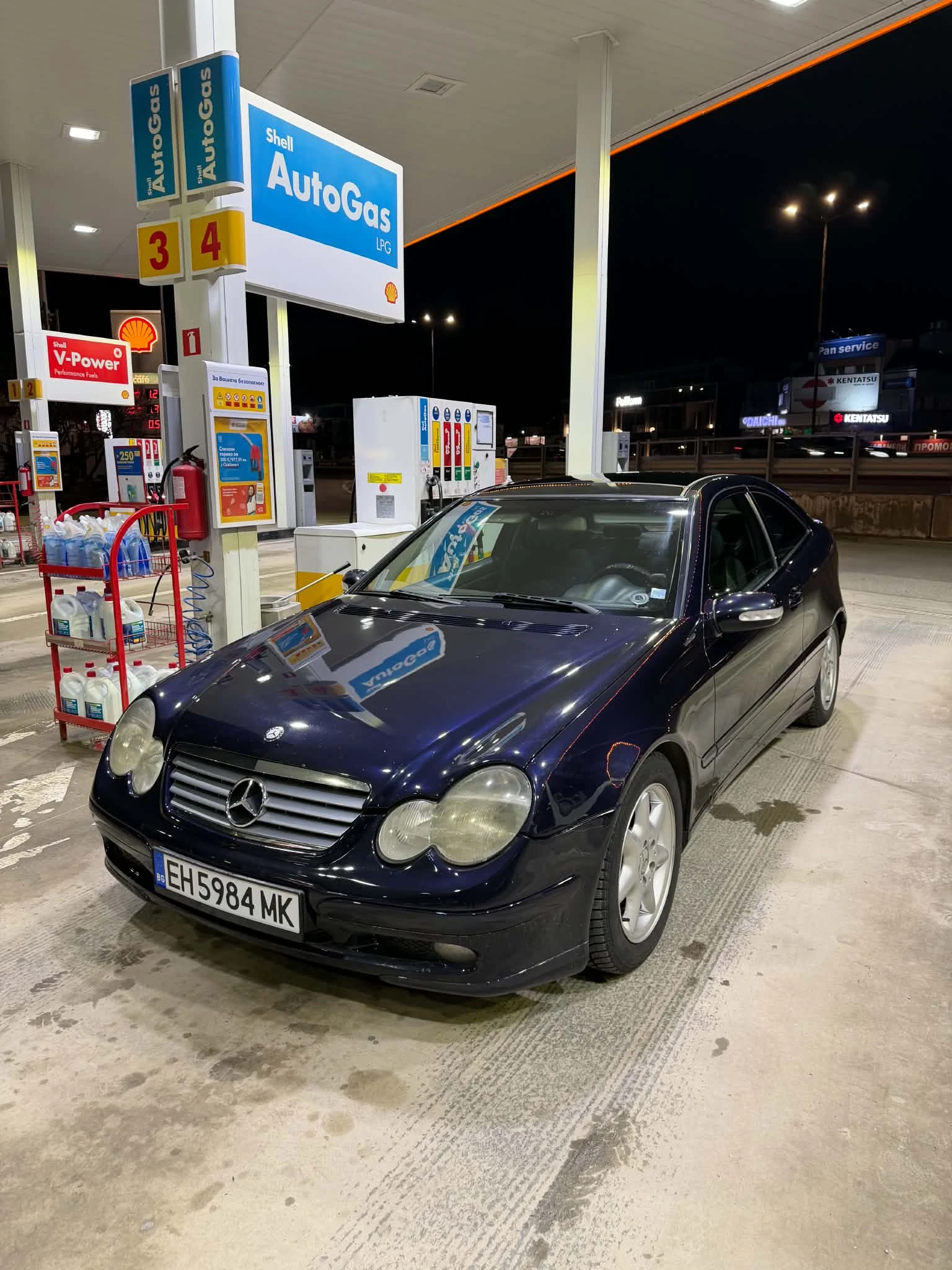 Mercedes-Benz C 180 Kompressor ГАЗ, снимка 3 - Автомобили и джипове - 55393296