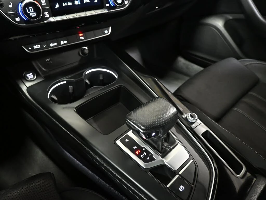 Audi A5 AWD| ОБДУХ| Pre-Sense| ALA| Side and Park Assist, снимка 15 - Автомобили и джипове - 55436818
