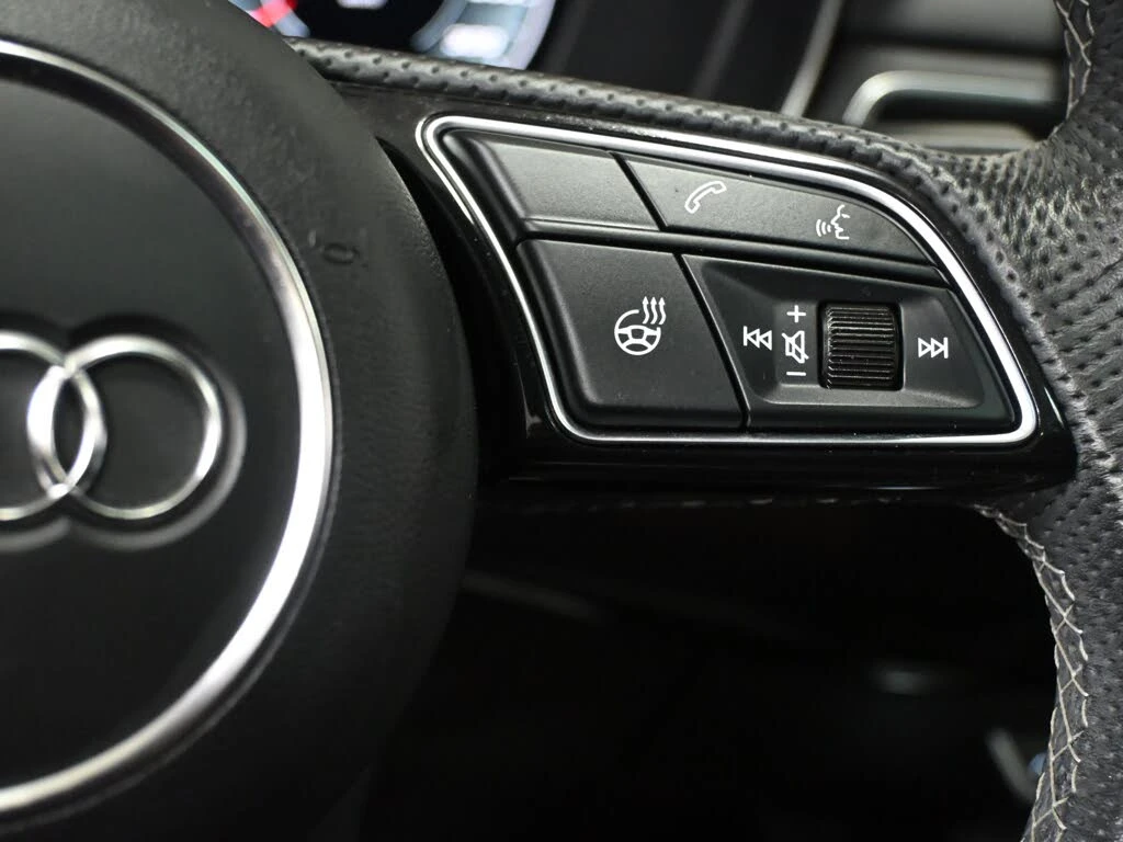 Audi A5 AWD| ОБДУХ| Pre-Sense| ALA| Side and Park Assist, снимка 11 - Автомобили и джипове - 55436818