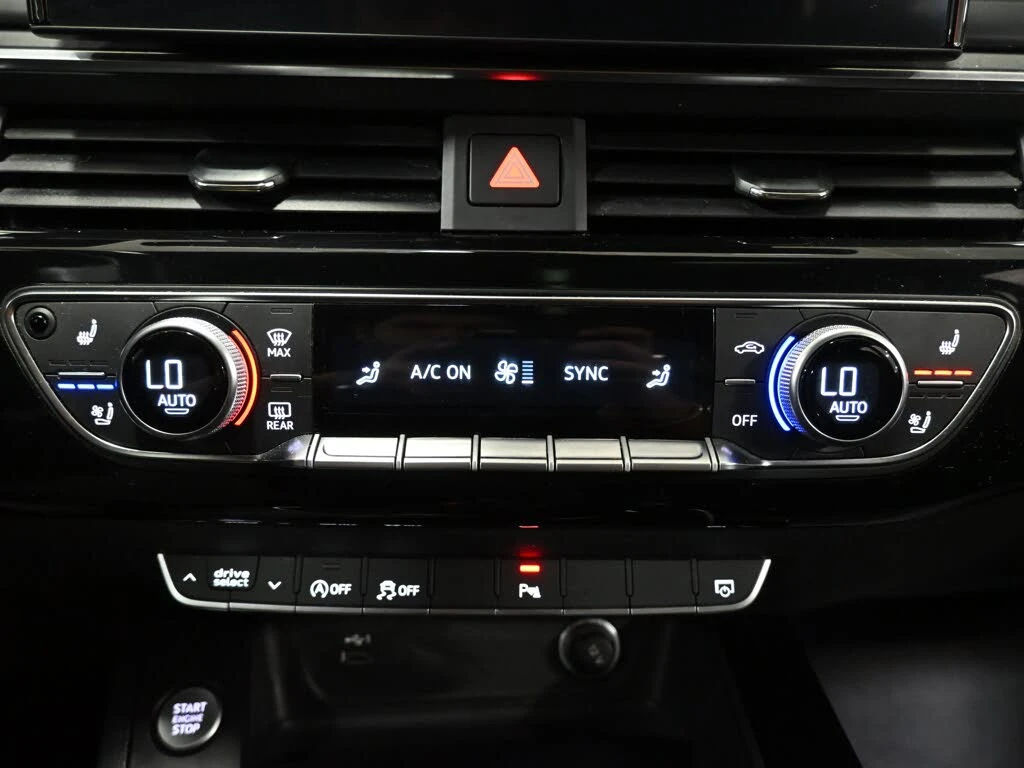 Audi A5 AWD| ОБДУХ| Pre-Sense| ALA| Side and Park Assist, снимка 14 - Автомобили и джипове - 55436818