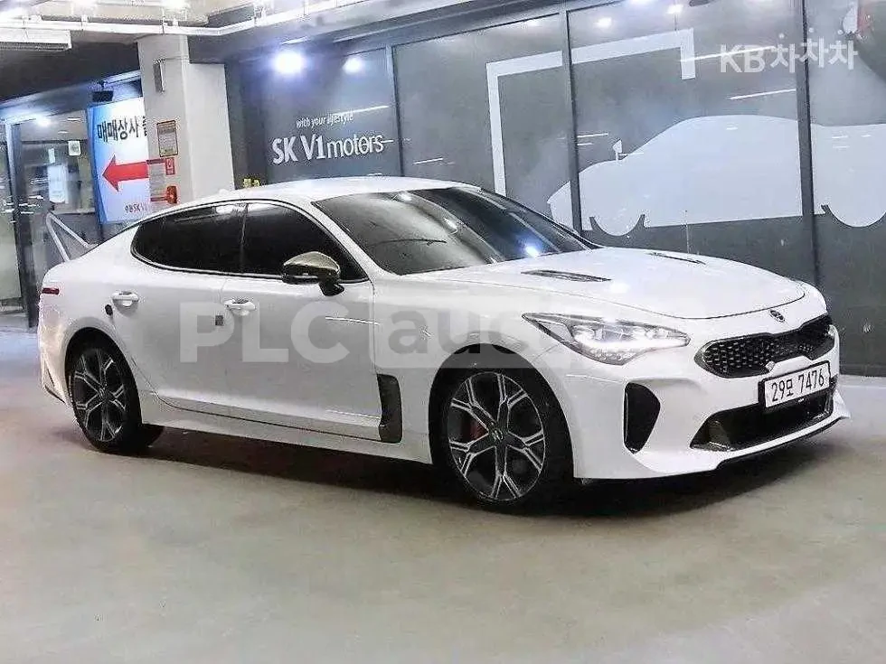 Kia Stinger 3.3 GT SPORT+ HEAD UP 360CAM FULL