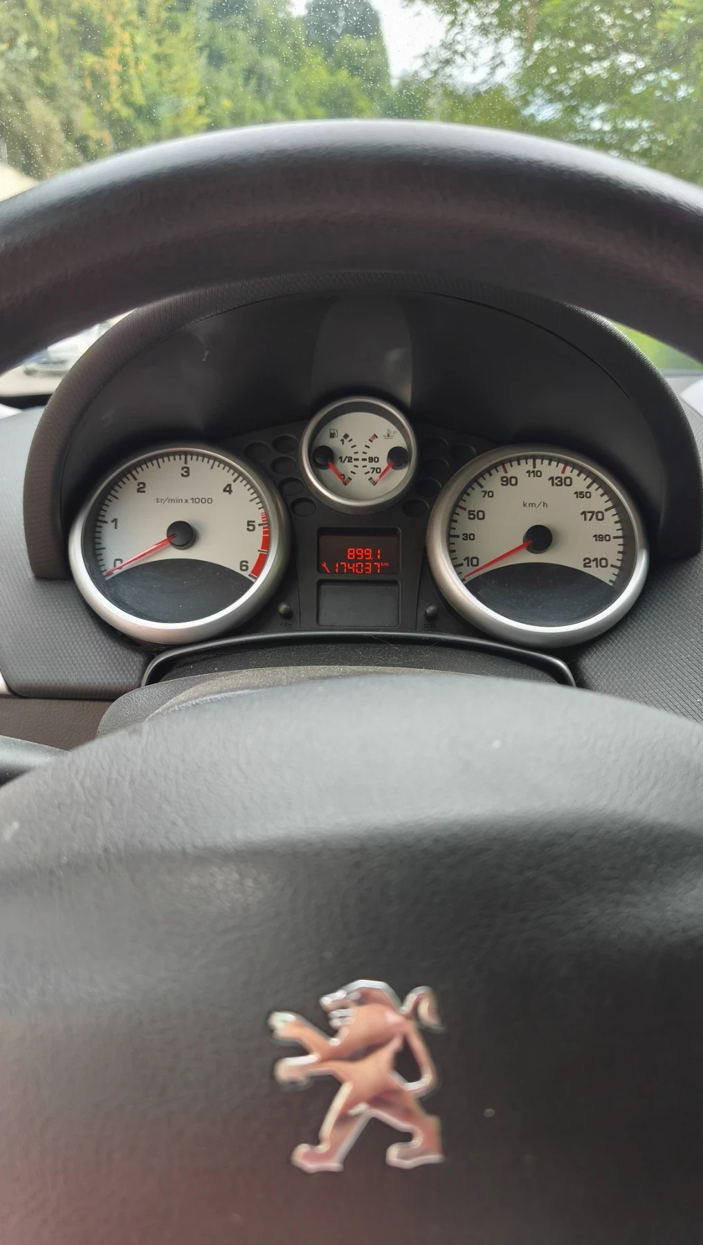 Peugeot 207, снимка 7 - Автомобили и джипове - 55975723