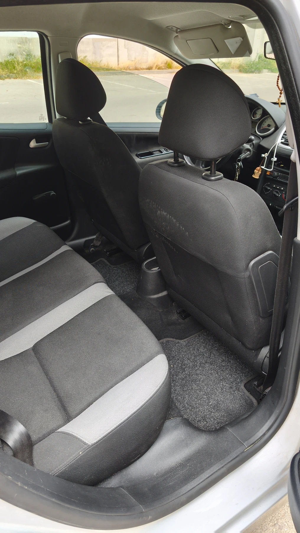 Peugeot 207, снимка 9 - Автомобили и джипове - 55975723