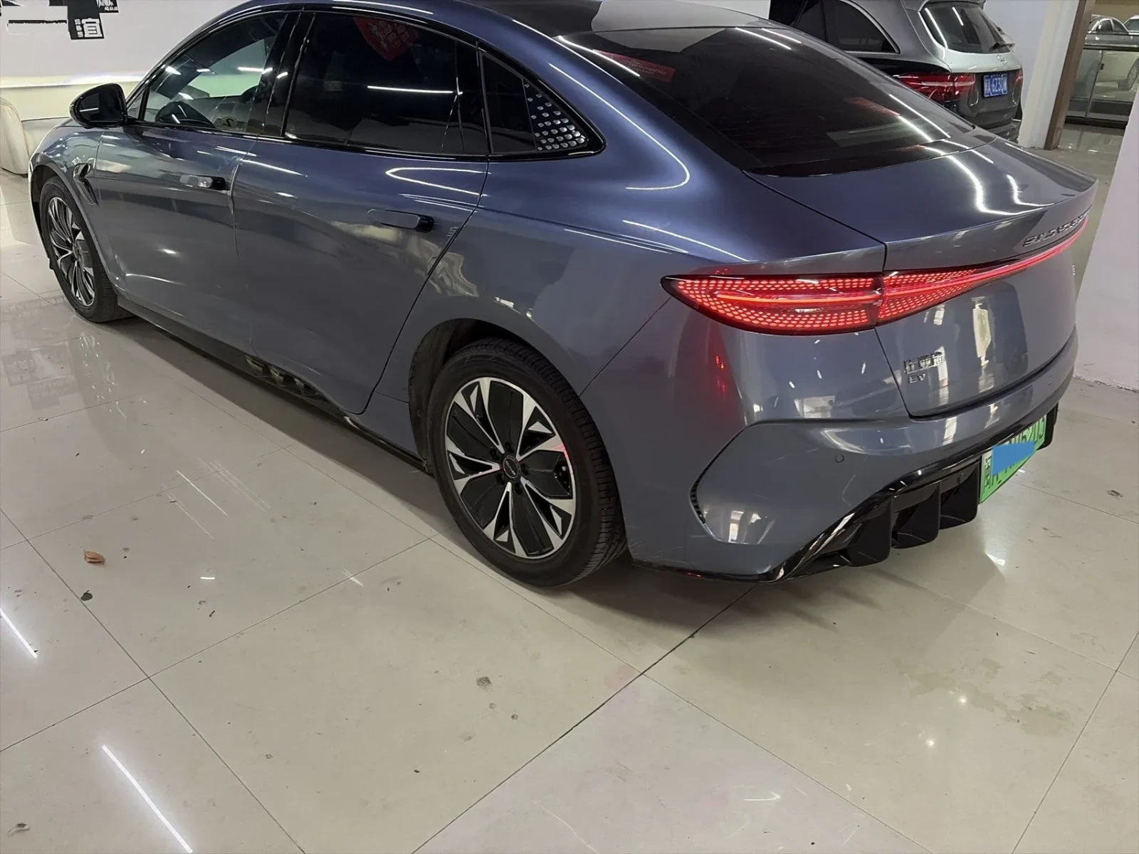BYD Seal | 360 КАМЕРА | ПАНОРАМА | KEYLESS | , снимка 4 - Автомобили и джипове - 56322113