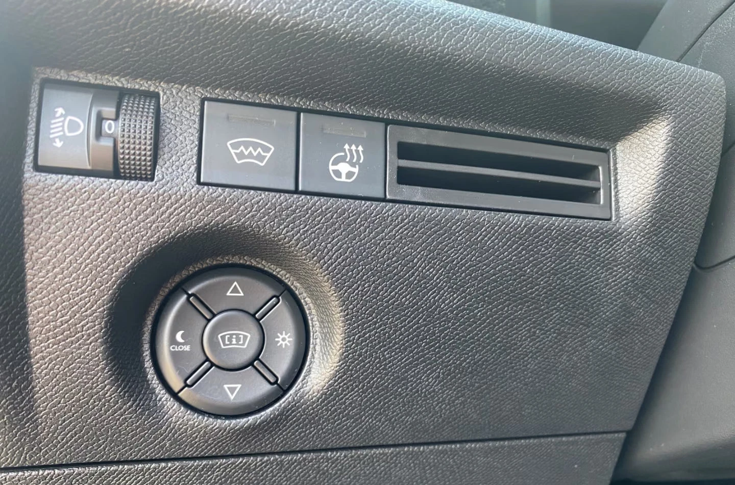 Citroen C4 MHEV/145HP/MAX/HUD/360/NAVI/LED/705q | Mobile.bg � ����������� 11